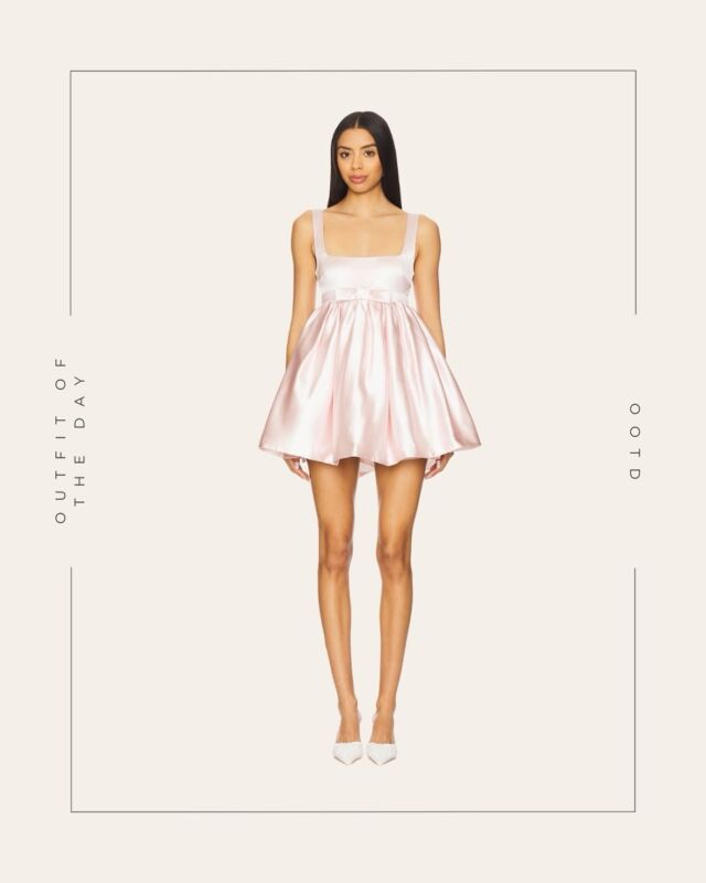 This dress is so @paige_desorbo coded. Gigglers iykyk. In all seriousness I love the pink poof! Comment SHOP below to receive a DM with the link to this post on my LTK ⬇ https://liketk.it/5eijM #ltkstyletip #ltkseasonal #ltkparties #gigglysquad