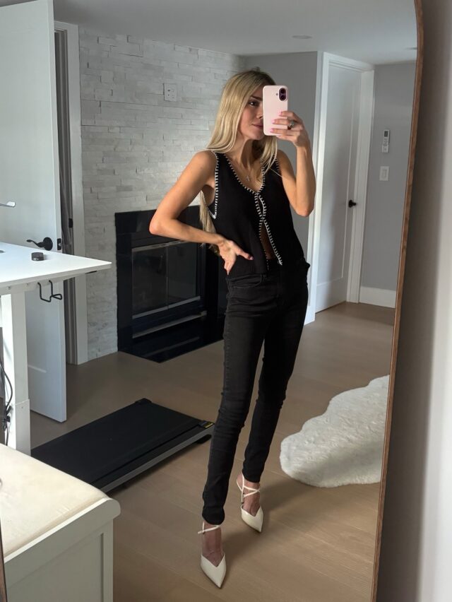 I loved this outfit too much not to post. Nothing like a pair of new heels to add some color into your outfit!Comment SHOP below to receive a DM with the link to this post on my LTK ⬇ https://liketk.it/5feuM #ltkstyletip #ltkshoecrush #ltksummeredit